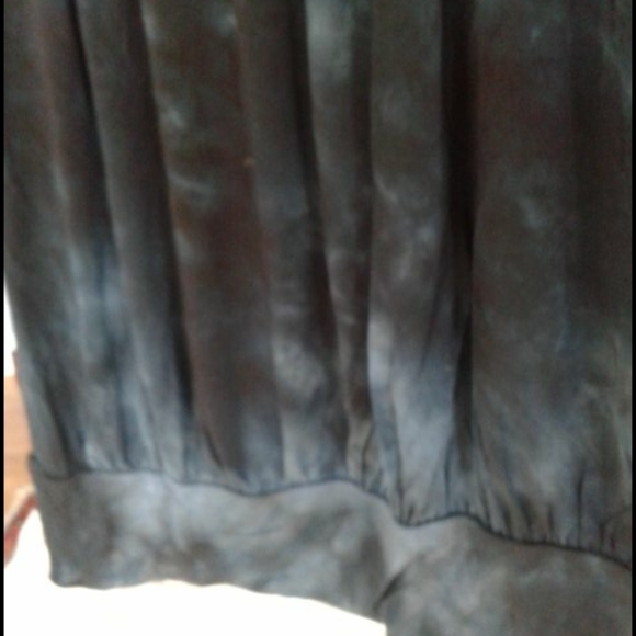 Blouse top - Picture 2 of 4